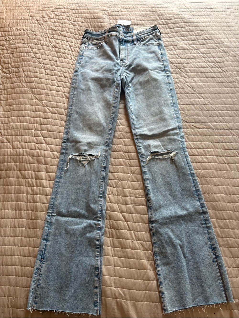 American eagle high rise skinny kick size 2 Light Blue Distressed Flare Jeans